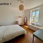 Feriehus Proche Plage, Maison De Bourg Pleine De Charme