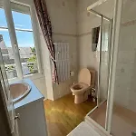 Proche Plage, Maison De Bourg Pleine De Charme Feriehus Gouville-sur-Mer