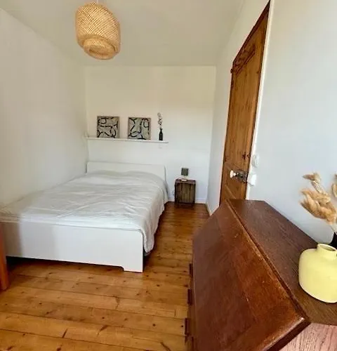 Proche Plage, Maison De Bourg Pleine De Charme Prázdninový dům *